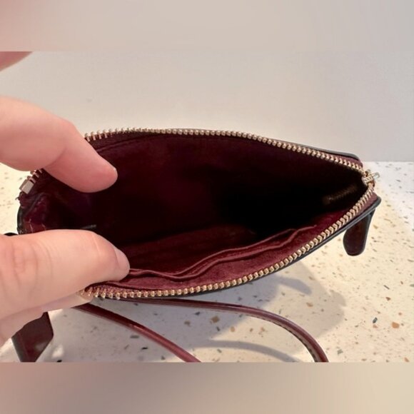 COACH New York Patent Leather Wristlet Clutch Zip Bag in Bordeaux‎ Red - Picture 7 of 10